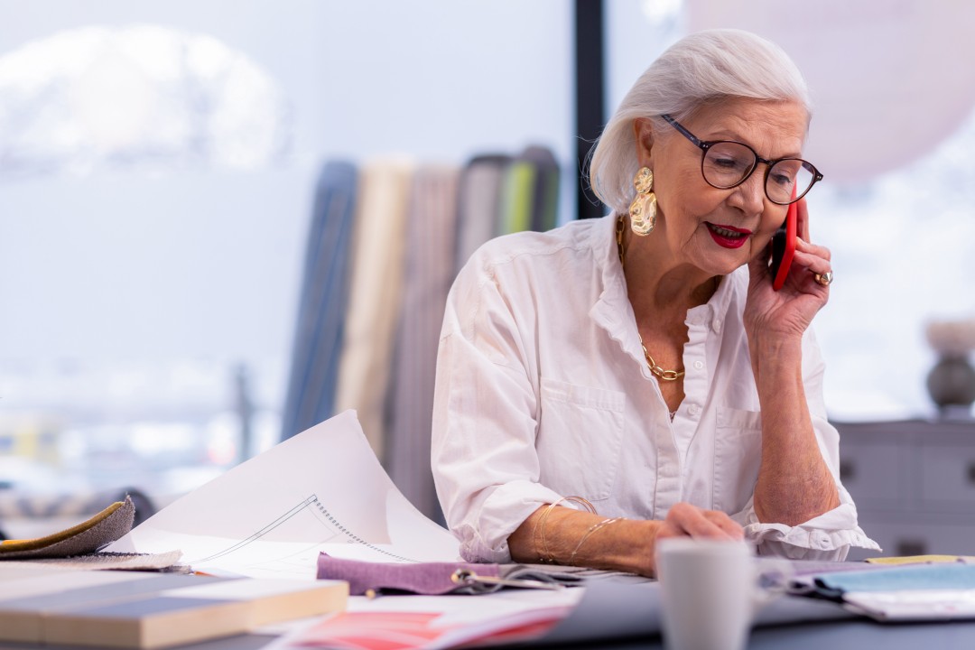 deze vrouw is aan het werk Voor werkgevers en Werk voor 65-plussers